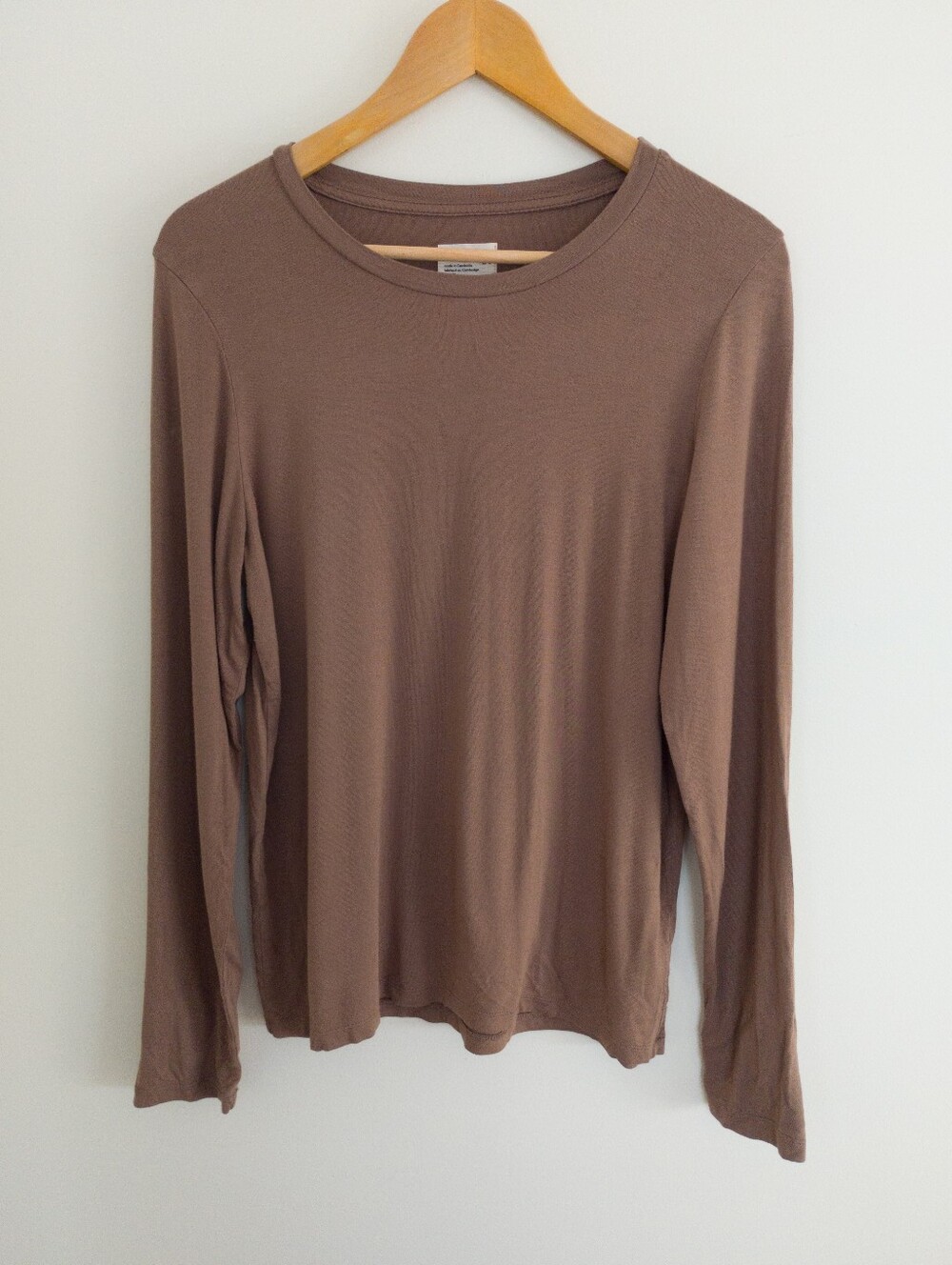 TKEES Long-Sleeve Stretch Crewneck Top Brown Viscose Blend Large Minimalist